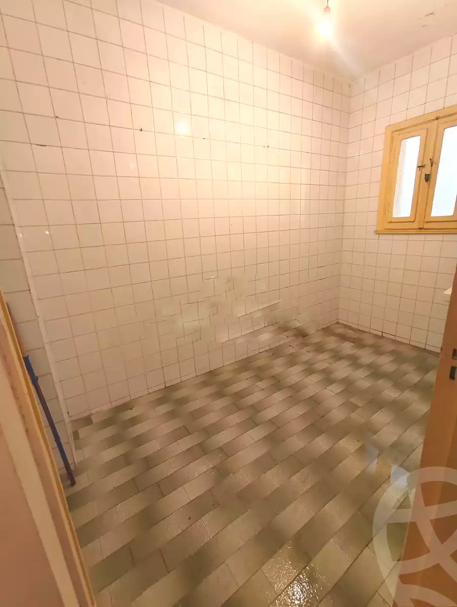 https://aqarmap.com.eg/ar/listing/7062682-for-sale-alexandria-al-agamy-lbytsh-shahr-al-assal-st