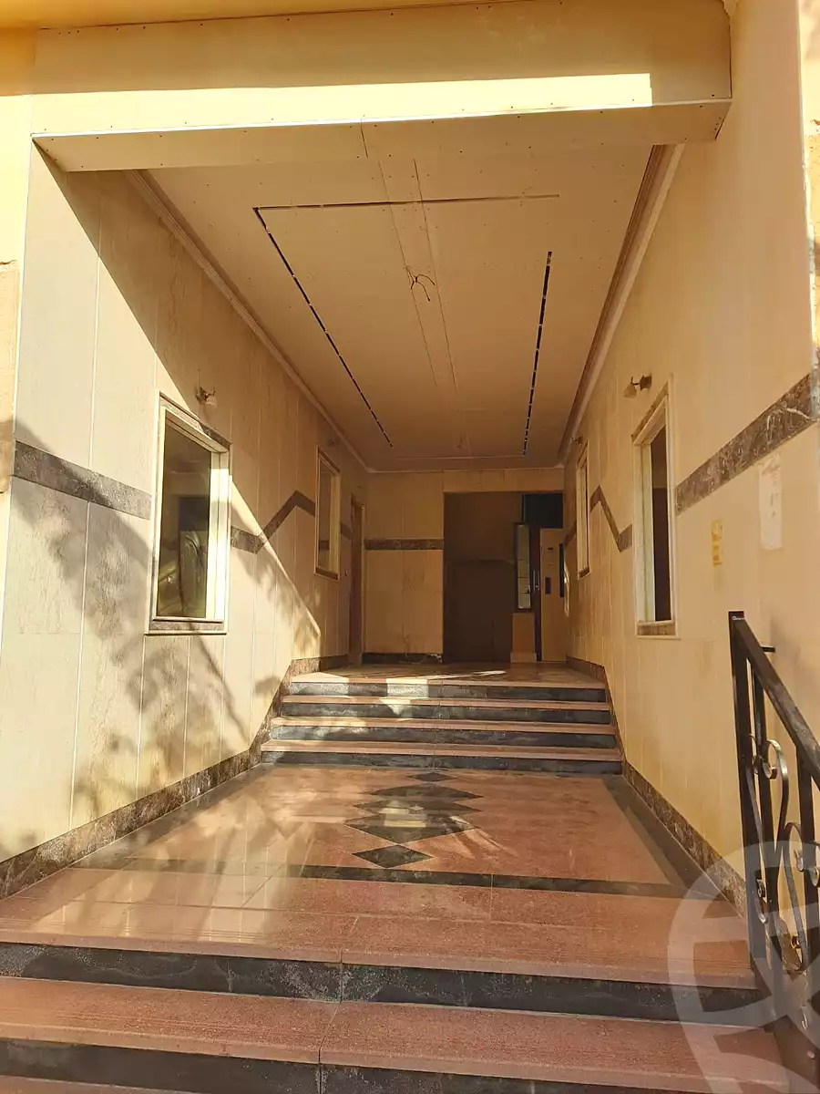 https://aqarmap.com.eg/ar/listing/7062820-for-sale-cairo-new-cairo-hy-skn-ljm-lmryky