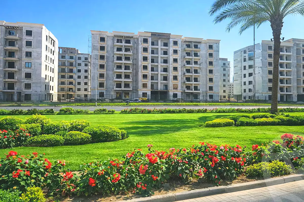 https://aqarmap.com.eg/en/listing/7063128-for-sale-cairo-new-cairo-compounds-mayan-compound-stm