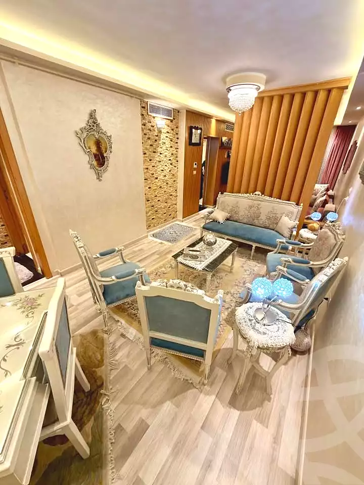 https://aqarmap.com.eg/ar/listing/7063248-for-sale-alexandria-miami-el-sebaey-st