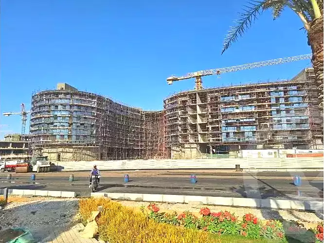 https://aqarmap.com.eg/ar/listing/7063114-for-sale-cairo-new-cairo-compounds-lyk-ryzydns-lmrsm-llttwyr