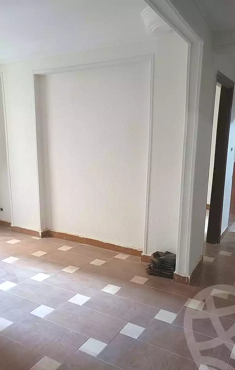 https://aqarmap.com.eg/en/listing/7063558-for-sale-alexandria-el-mandara-alex-el-mandara-qebli