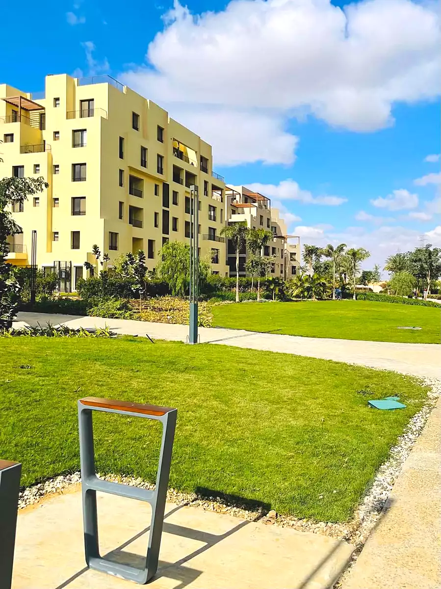 https://aqarmap.com.eg/ar/listing/7063615-for-sale-cairo-6th-of-october-hadaeq-october-compounds-o-west-tulwa-o-west