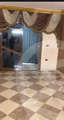 https://aqarmap.com.eg/ar/listing/7064122-for-sale-cairo-faisal-kafr-tohormos-queen-nazli-st