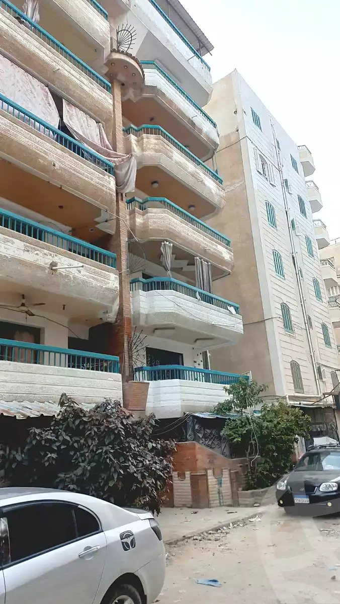 https://aqarmap.com.eg/ar/listing/7064139-for-sale-alexandria-al-agamy-shataa-el-nakheel