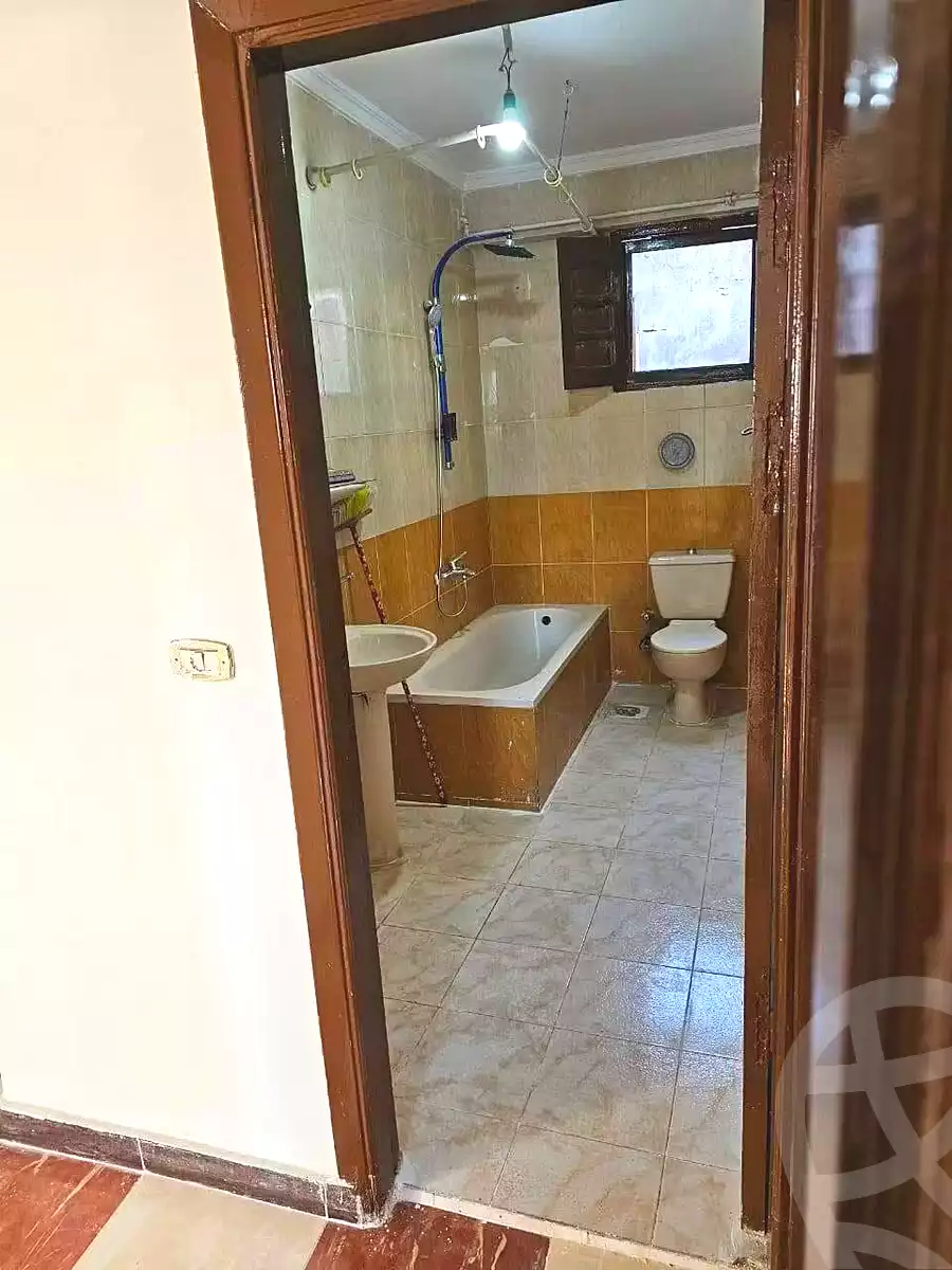 https://aqarmap.com.eg/ar/listing/7064199-for-rent-alexandria-lsywf-shamaa