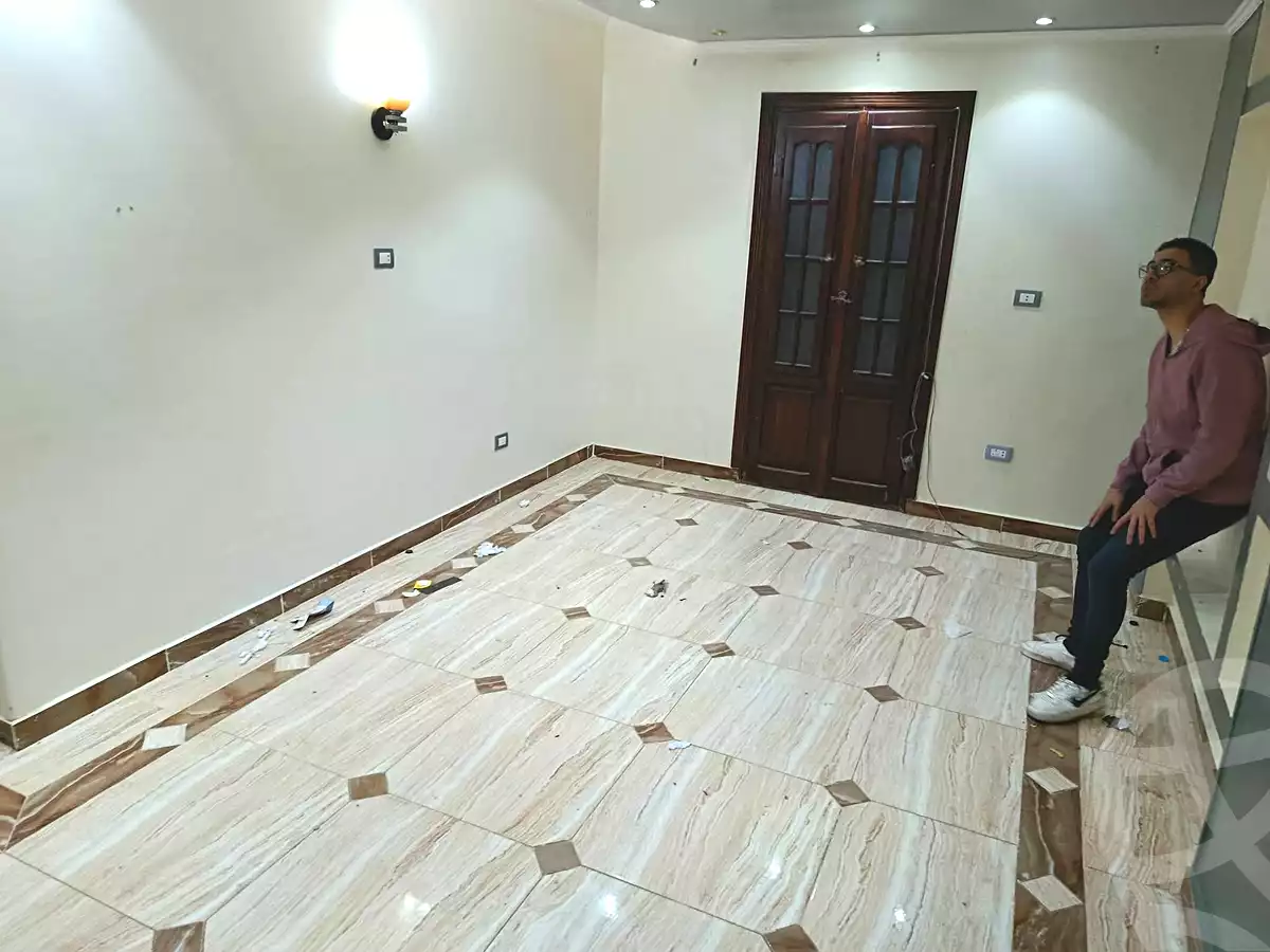 https://aqarmap.com.eg/en/listing/7064526-for-sale-alexandria-new-miami-eskot