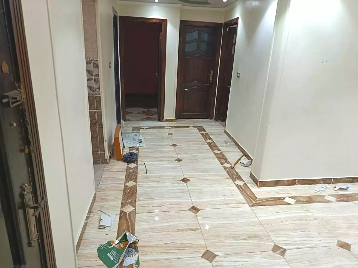 https://aqarmap.com.eg/en/listing/7064526-for-sale-alexandria-new-miami-eskot