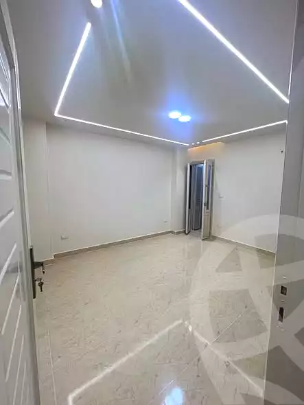 https://aqarmap.com.eg/ar/listing/7064833-for-sale-alexandria-el-asafra-shr-45