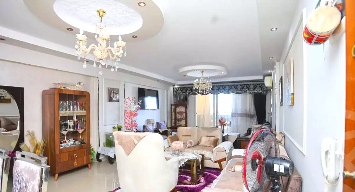 https://aqarmap.com.eg/ar/listing/7064844-for-sale-alexandria-camp-cesar-port-said-street