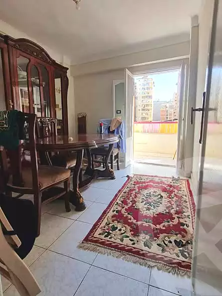 https://aqarmap.com.eg/ar/listing/7064857-for-sale-alexandria-sydy-bshr-sydy-bshr-bhry-ali-hipa-st