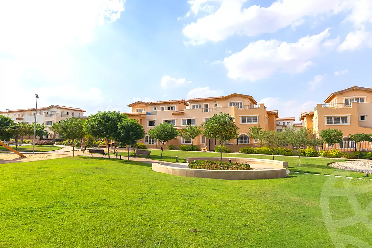 https://aqarmap.com.eg/ar/listing/6841162-for-sale-cairo-new-cairo-compounds-hyde-park-greens-hyde-park-compound