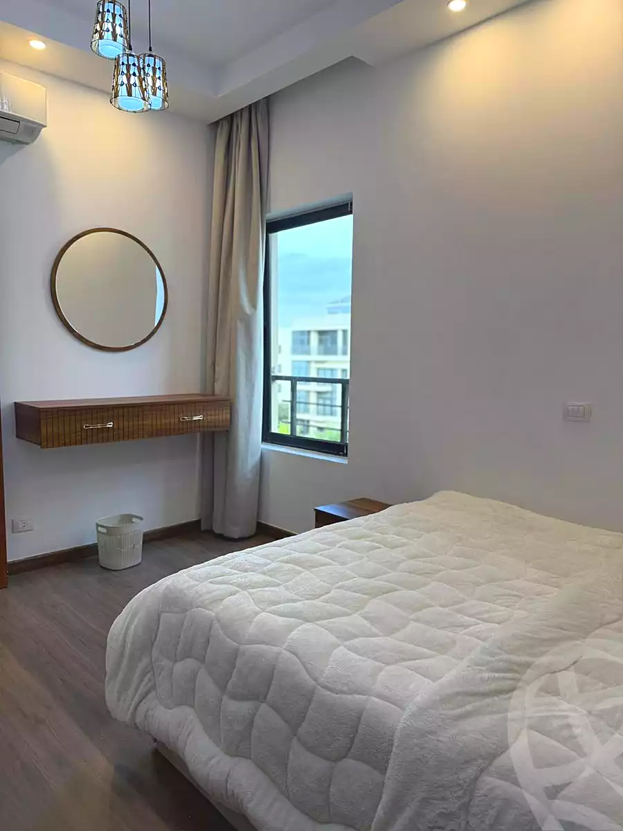 https://aqarmap.com.eg/en/listing/7065105-for-rent-cairo-new-cairo-compounds-the-water-way