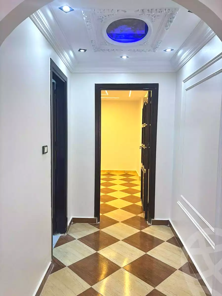 https://aqarmap.com.eg/ar/listing/7065281-for-sale-alexandria-el-asafra-shr-45