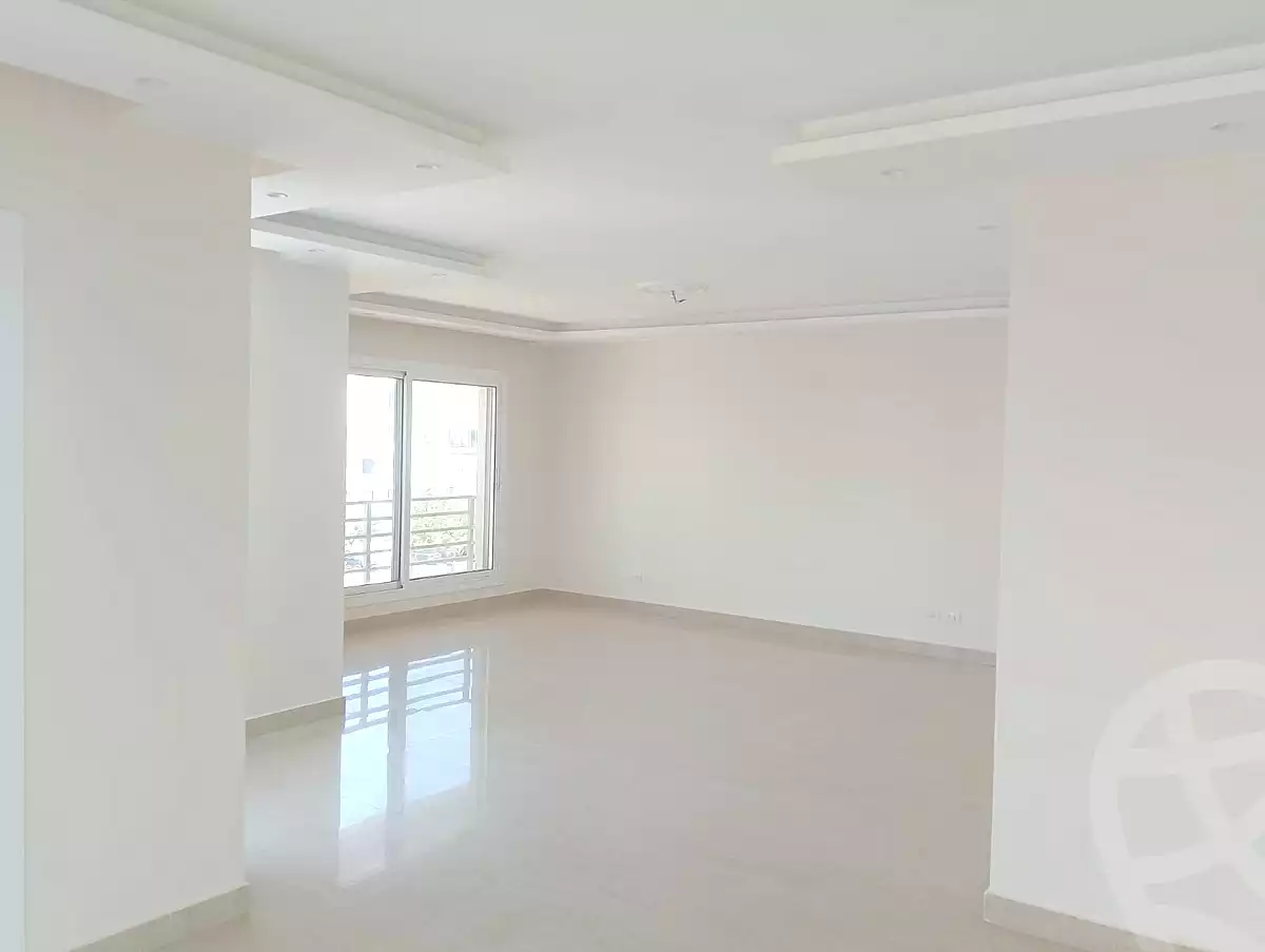 https://aqarmap.com.eg/ar/listing/7065300-for-rent-cairo-new-cairo-compounds-hyde-park-park-corner-hyde-park