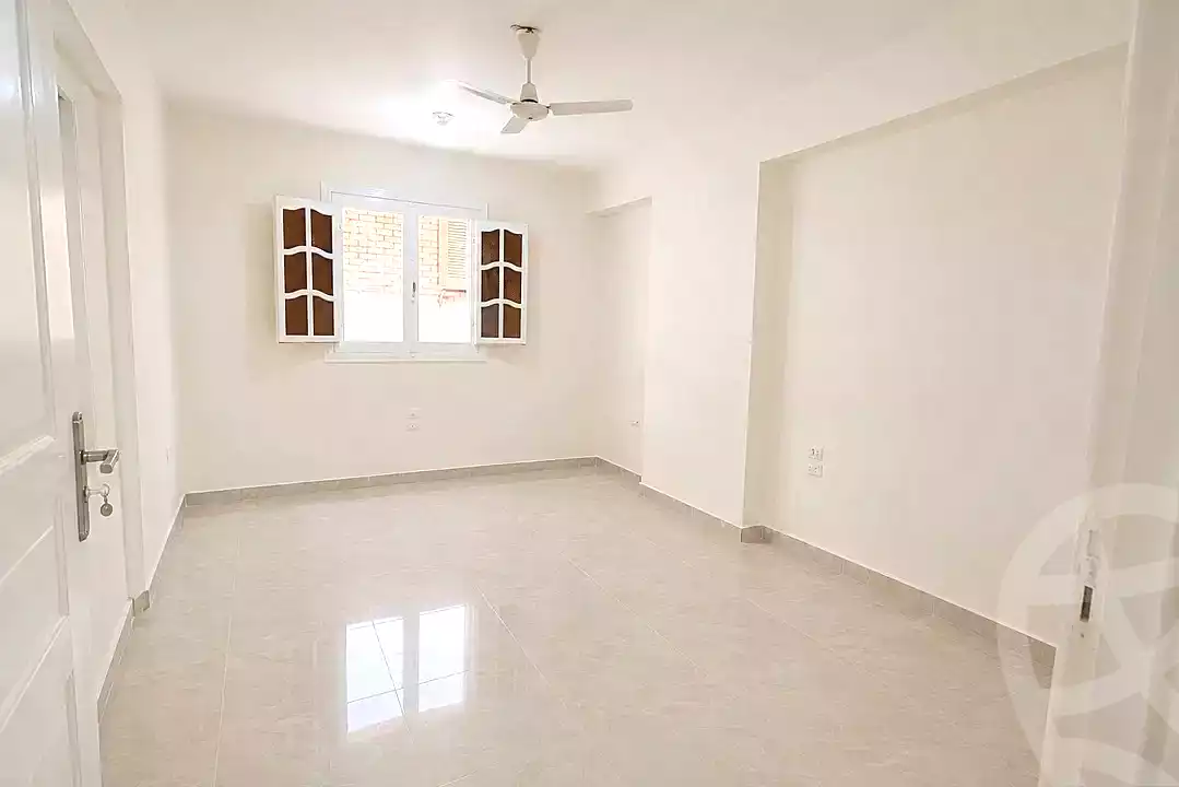 https://aqarmap.com.eg/ar/listing/7065364-for-sale-cairo-ain-shams-ain-shams-el-sharkia