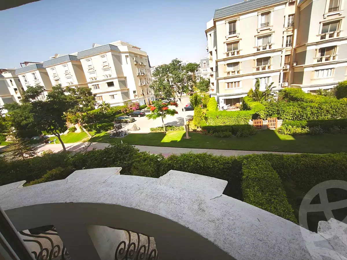 https://aqarmap.com.eg/ar/listing/7065409-for-rent-cairo-new-cairo-compounds-mountain-view-hyde-park