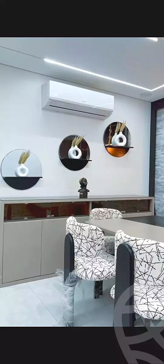 https://aqarmap.com.eg/ar/listing/7065446-for-rent-cairo-el-mohandesen-lebnan-square