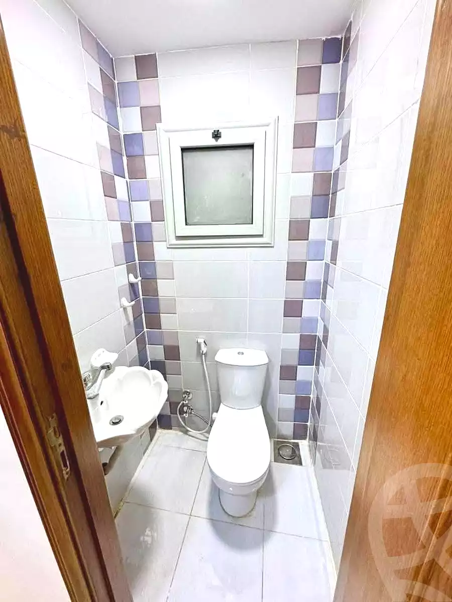https://aqarmap.com.eg/en/listing/7065495-for-sale-alexandria-sydy-bshr-sydy-bshr-bhry-shr-mhmwd-l-yswy