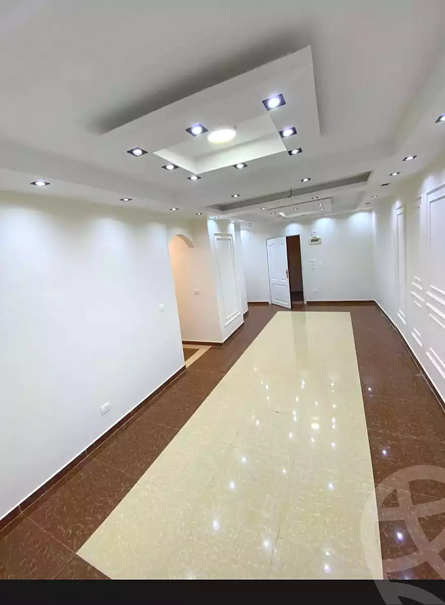 https://aqarmap.com.eg/ar/listing/7065503-for-sale-alexandria-al-agamy-lbytsh-bianchiii