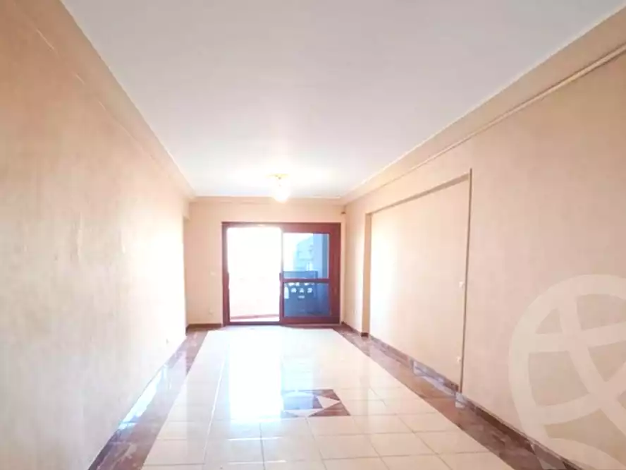 https://aqarmap.com.eg/ar/listing/7065690-for-rent-alexandria-el-asafra-shr-jml-bd-lnsr