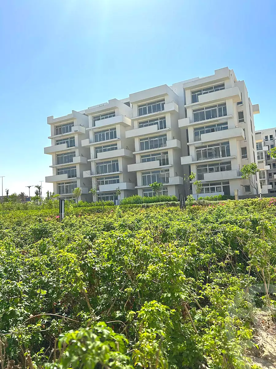 https://aqarmap.com.eg/ar/listing/7065789-for-sale-north-coast-new-alamein-mntj-t-l-lmyn-ljdyd-kmbwnd-mzryn