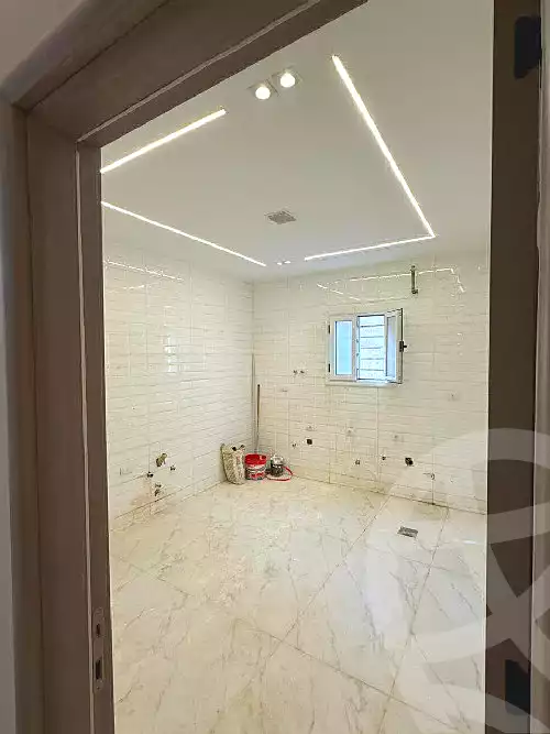 https://aqarmap.com.eg/ar/listing/7065888-for-rent-cairo-new-cairo-el-lotus-lotus-north-lmntq-lthny-llwts-lshmly