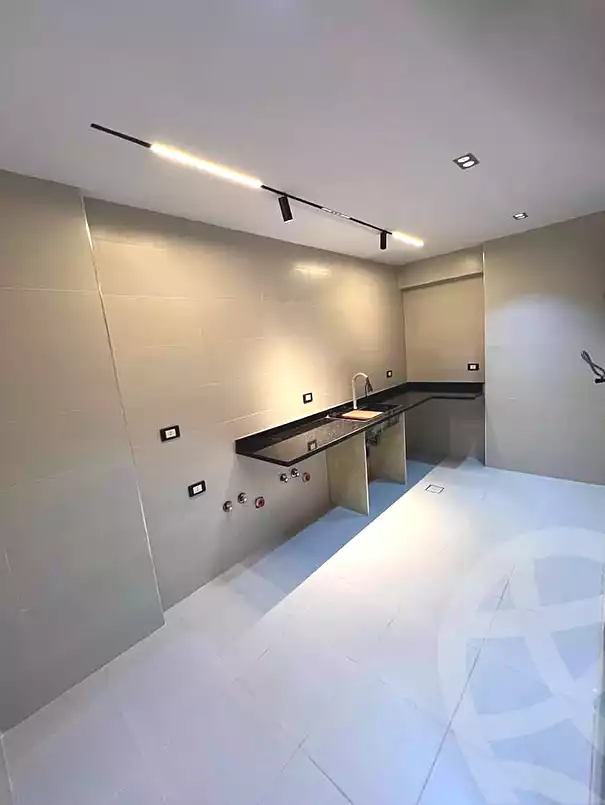 https://aqarmap.com.eg/ar/listing/7065932-for-sale-alexandria-al-agamy-el-hanouvel-kasr-al-quiri-st-1