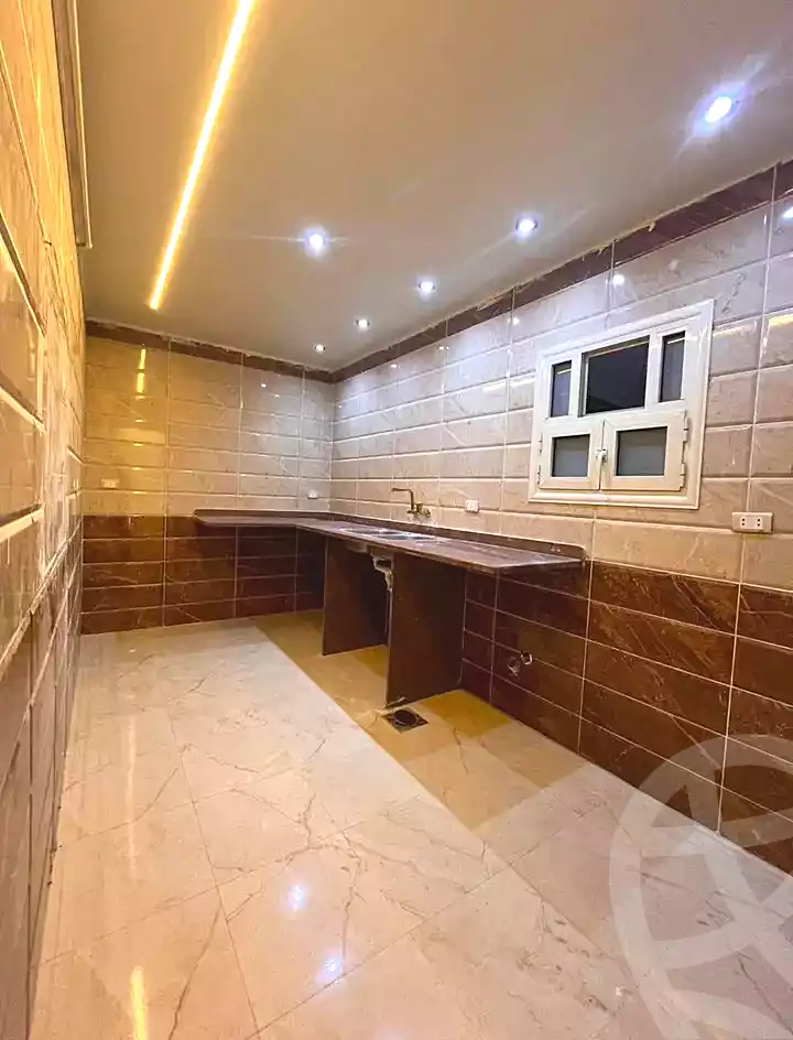 https://aqarmap.com.eg/en/listing/7066199-for-sale-alexandria-al-agamy-lbytsh-bianchiii