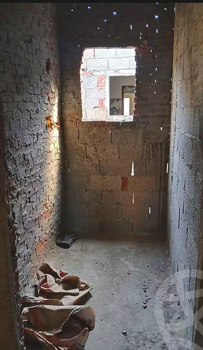 https://aqarmap.com.eg/ar/listing/7066204-for-sale-alexandria-al-agamy-el-hanouvel