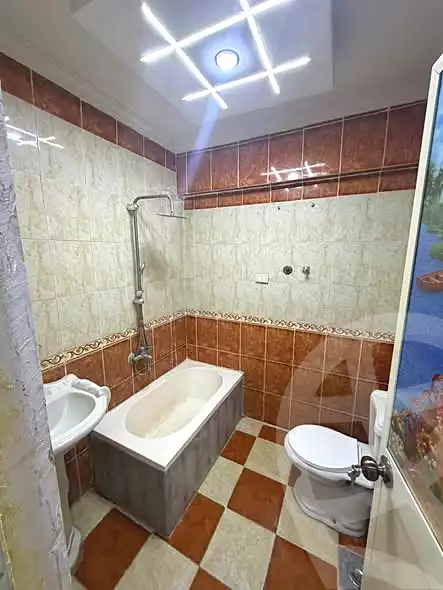 https://aqarmap.com.eg/ar/listing/7066256-for-rent-alexandria-lsywf-el-falki
