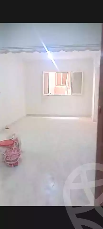 https://aqarmap.com.eg/ar/listing/7066276-for-sale-alexandria-al-agamy-el-hanouvel