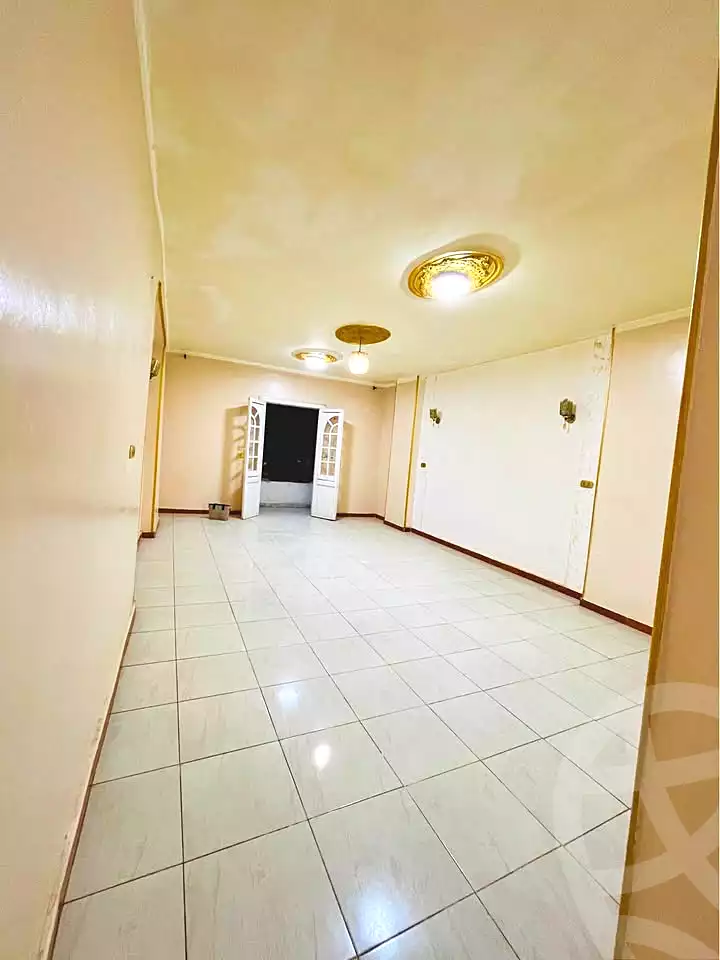 https://aqarmap.com.eg/ar/listing/7066336-for-sale-cairo-faisal-el-matbeaa-amr-ibn-al-aas-st