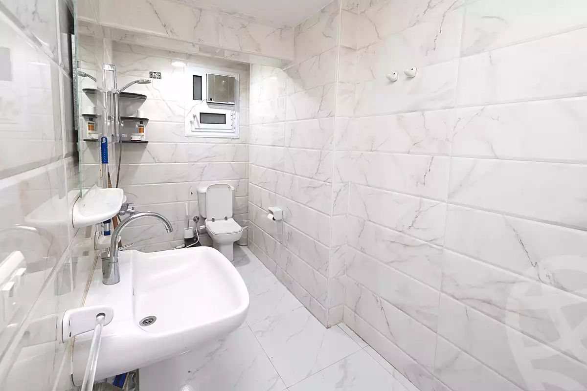 https://aqarmap.com.eg/en/listing/7066390-for-sale-alexandria-sydy-bshr-tryq-ljysh
