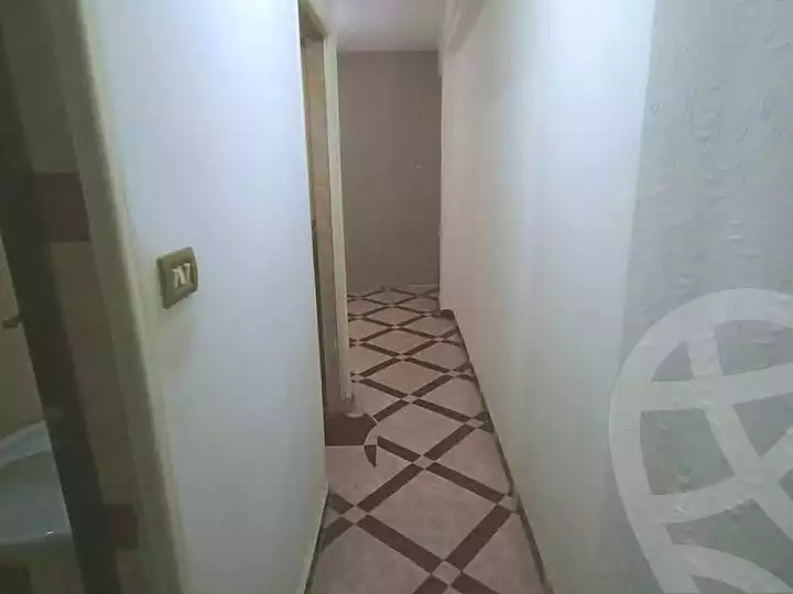 https://aqarmap.com.eg/ar/listing/7066443-for-sale-alexandria-lsywf-el-falki