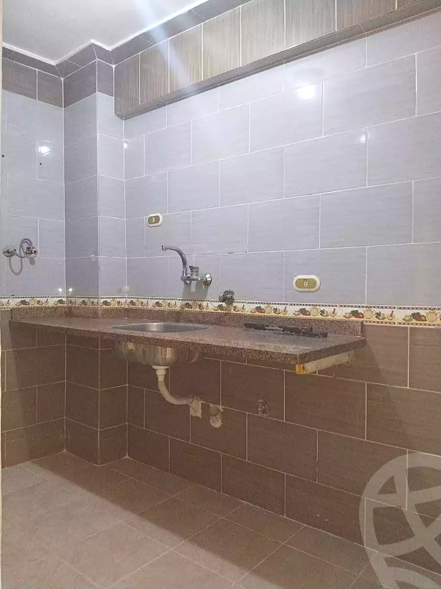 https://aqarmap.com.eg/ar/listing/7066531-for-rent-alexandria-sydy-bshr-sydy-bshr-bhry-gamal-abd-el-nasir-st
