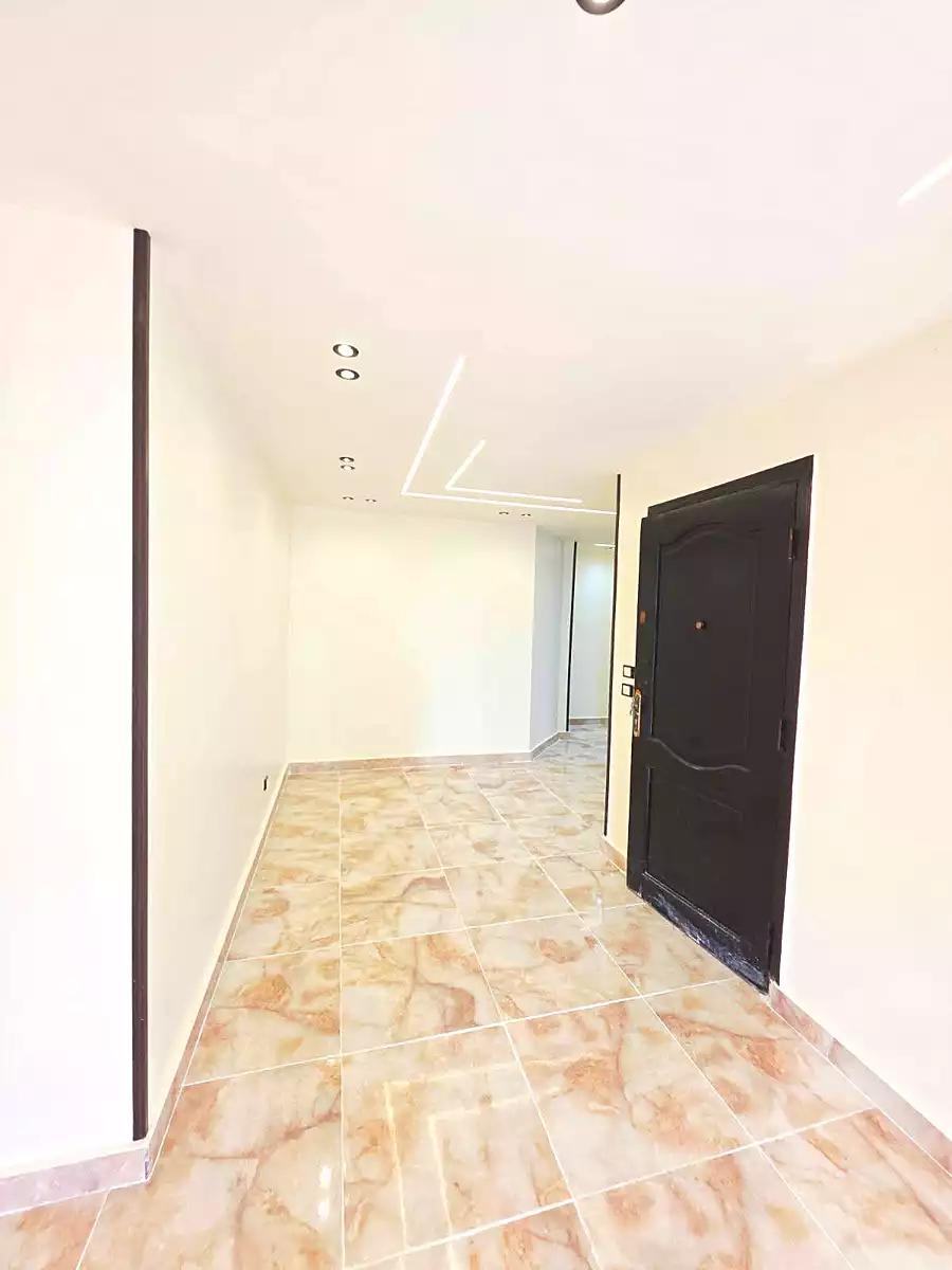 https://aqarmap.com.eg/ar/listing/7066542-for-sale-alexandria-al-agamy-shataa-el-nakheel-street-39