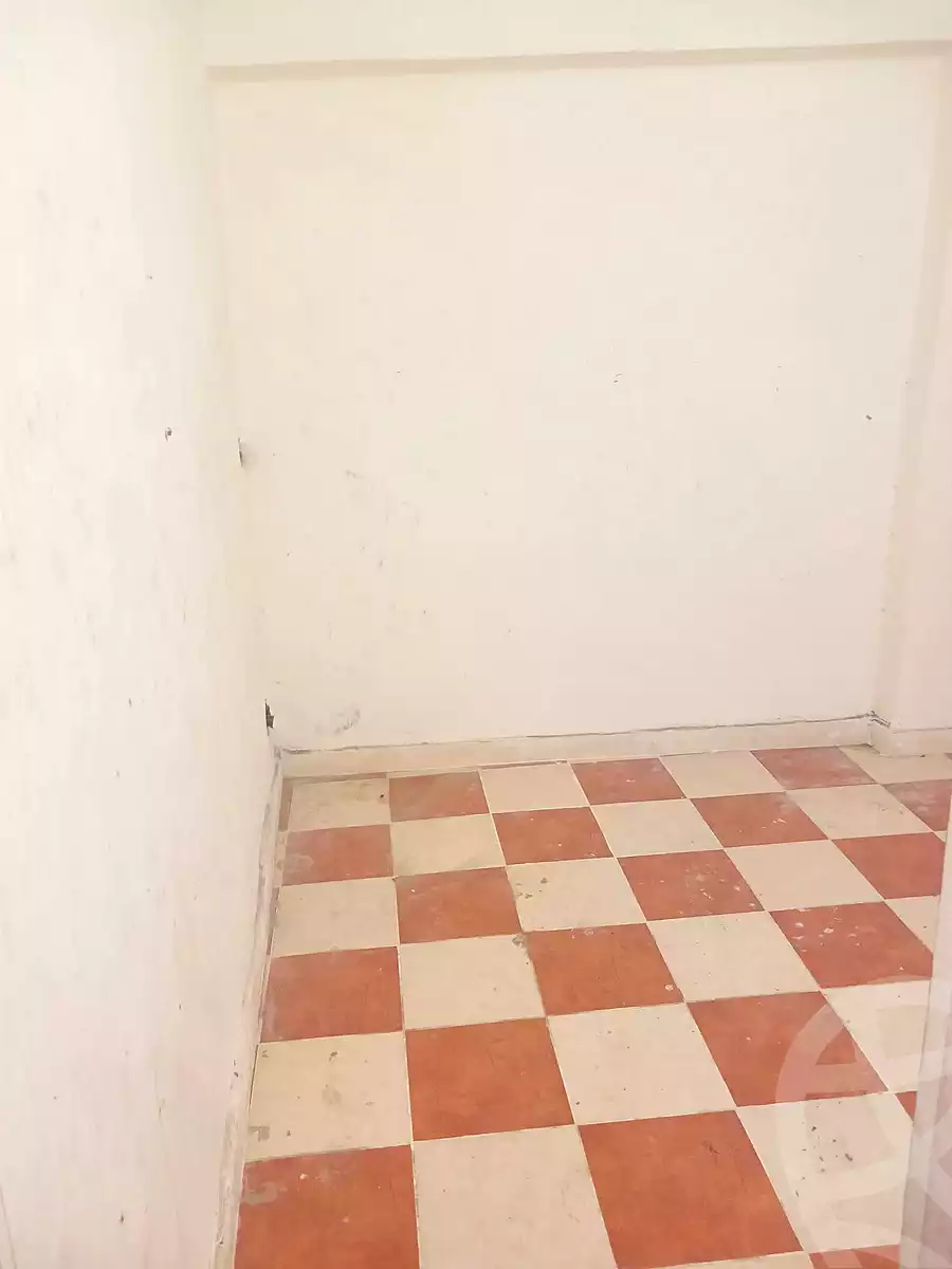 https://aqarmap.com.eg/ar/listing/7066593-for-sale-alexandria-al-agamy-el-hanouvel