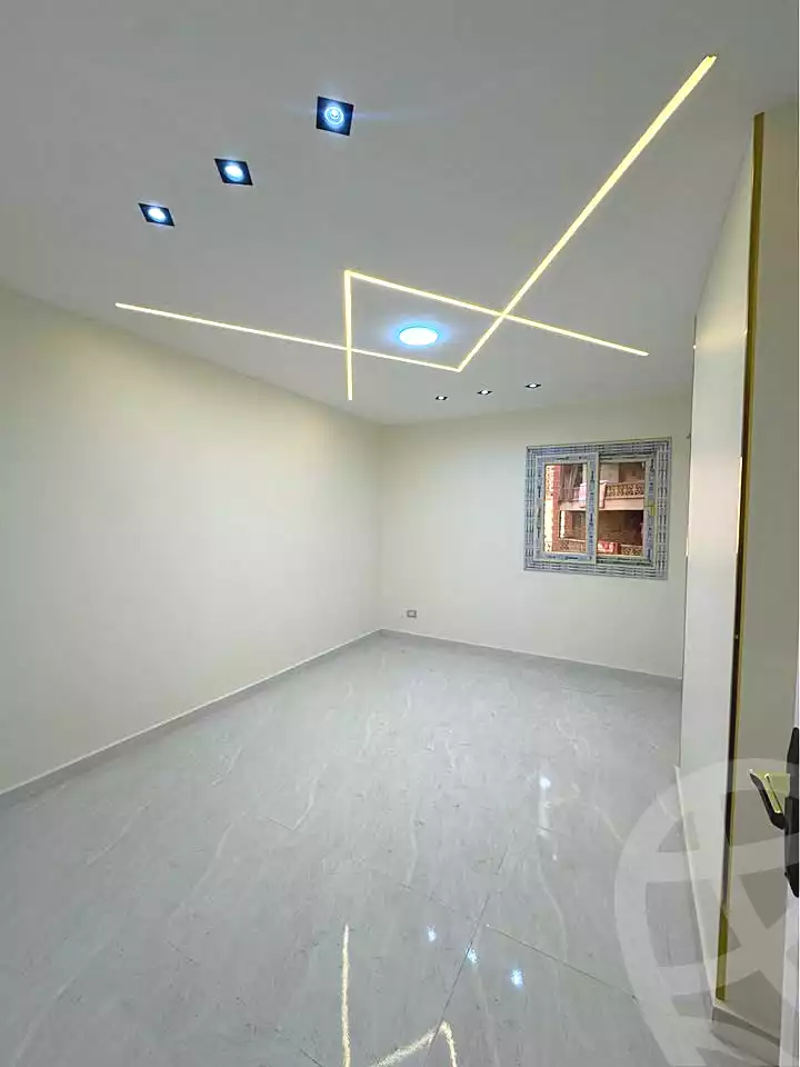 https://aqarmap.com.eg/en/listing/7066668-for-sale-alexandria-sydy-bshr-sydy-bshr-bhry-shr-mhmwd-l-yswy