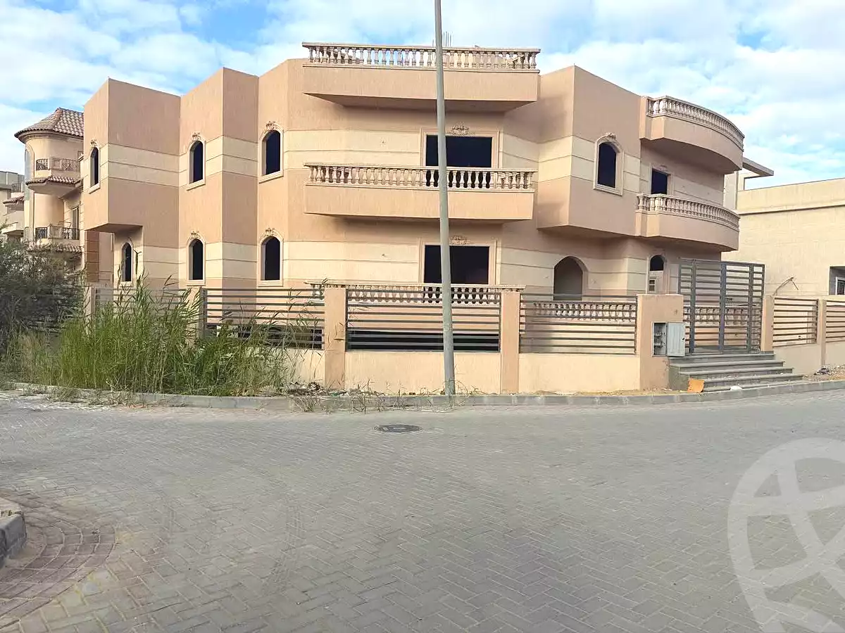 https://aqarmap.com.eg/ar/listing/7066736-for-sale-cairo-6th-of-october-compounds-la-veda-el-bustan-compound-la-vista