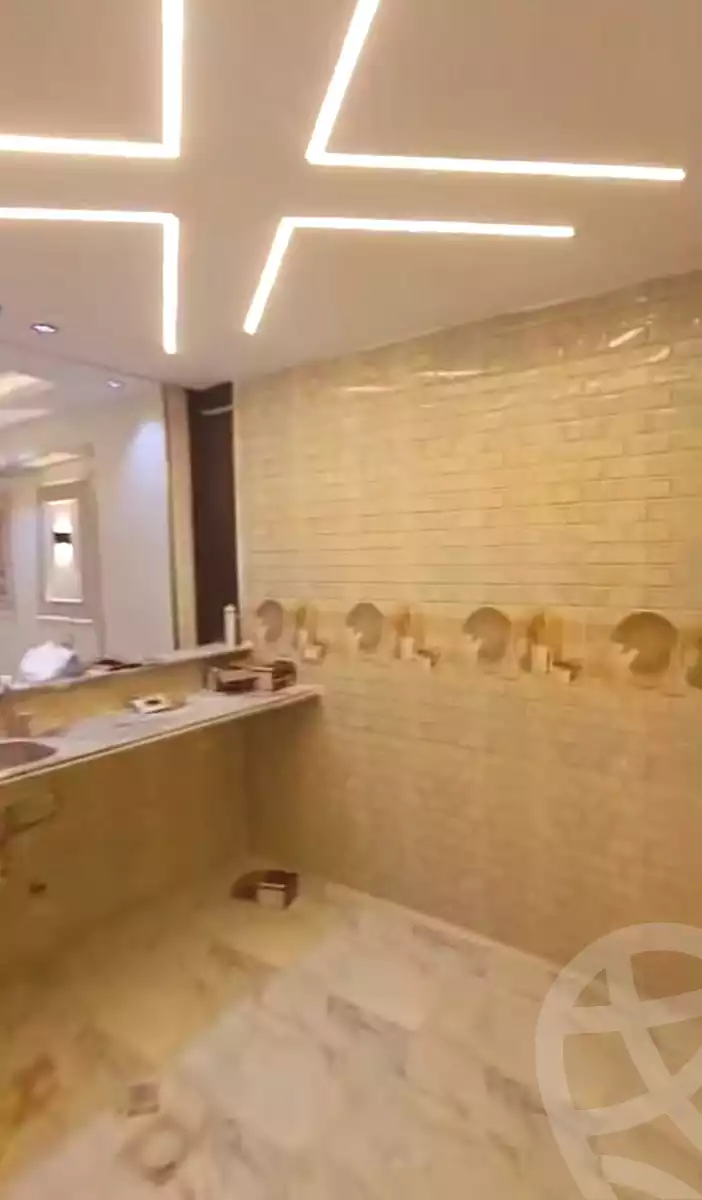https://aqarmap.com.eg/ar/listing/7066758-for-sale-cairo-ain-shams-jsr-lswys-el-arbaeen-st