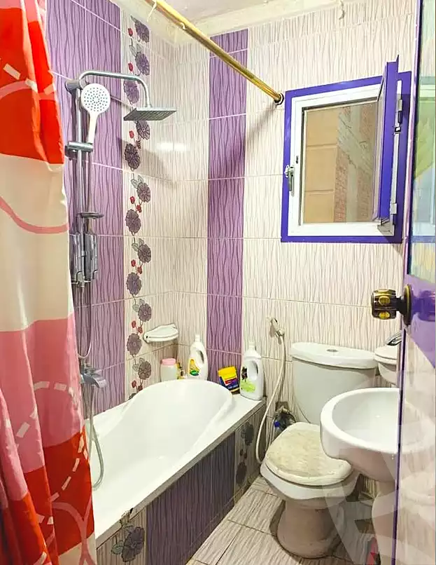https://aqarmap.com.eg/ar/listing/7067080-for-sale-alexandria-al-agamy-lbytsh-qased-kareem-st