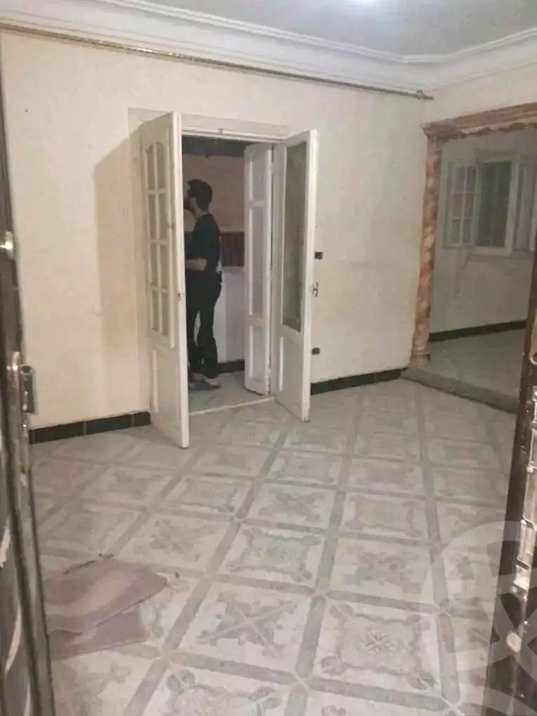 https://aqarmap.com.eg/ar/listing/7067167-for-sale-alexandria-al-agamy-el-hanouvel-radwan-st