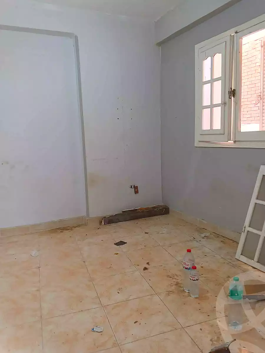 https://aqarmap.com.eg/ar/listing/7067363-for-sale-alexandria-al-agamy-bw-ywsf