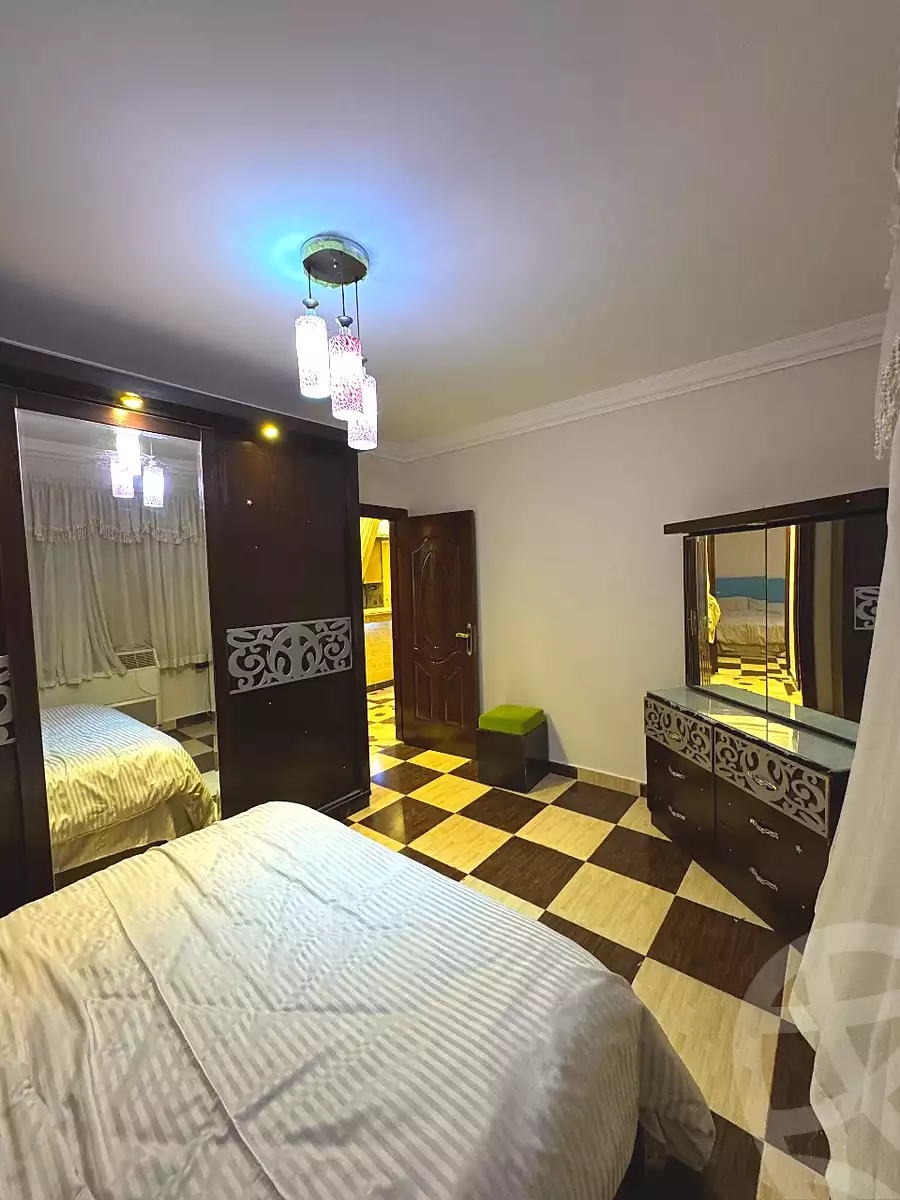 https://aqarmap.com.eg/ar/listing/7067539-for-rent-cairo-new-cairo-compounds-el-ashrafia