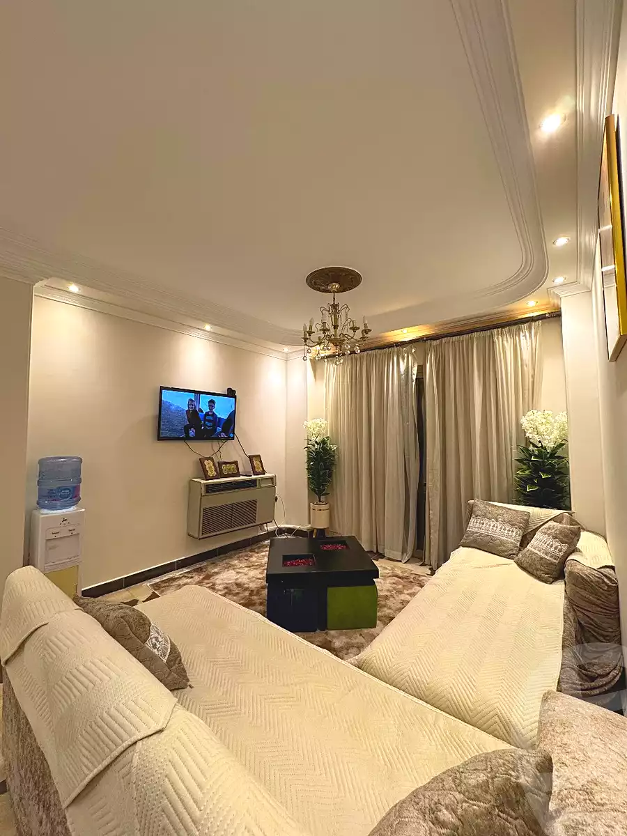 https://aqarmap.com.eg/ar/listing/7067539-for-rent-cairo-new-cairo-compounds-el-ashrafia