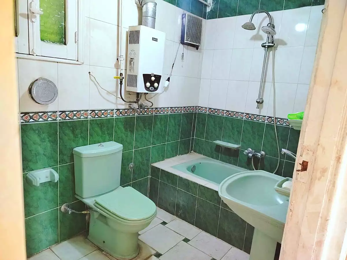 https://aqarmap.com.eg/ar/listing/7067728-for-rent-cairo-helwan-el-ezba-el-qebliah-ragheb-st