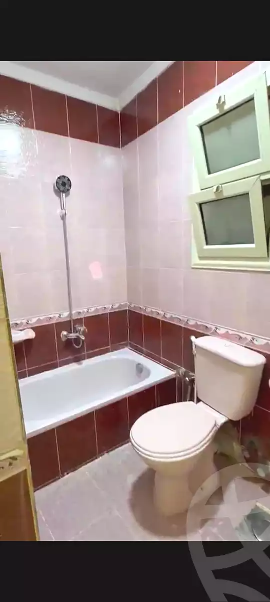 https://aqarmap.com.eg/ar/listing/7067730-for-sale-cairo-ain-shams-ain-shams-el-sharkia-el-zahraa-st
