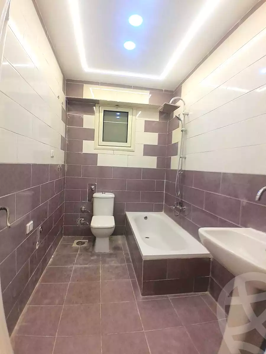https://aqarmap.com.eg/ar/listing/7067836-for-sale-alexandria-sydy-bshr-tryq-ljysh