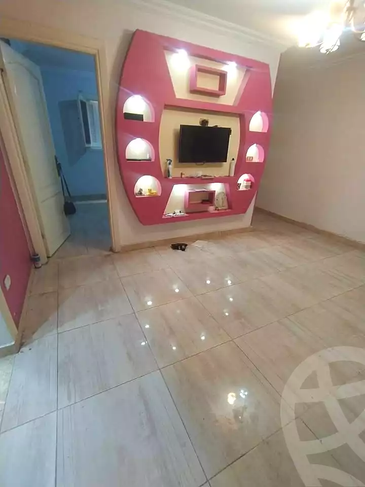 https://aqarmap.com.eg/ar/listing/7068045-for-rent-alexandria-lsywf-mostafa-kamel-st